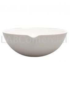 Porcelain round-bottom evaporating dish of 50 ml and 70 mm in diameter