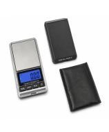 Pocket precision scale with 0.01 g readability, protective cover and flexible pouch for transport and storage.